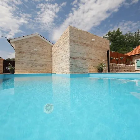 Villa Rural Lapis *