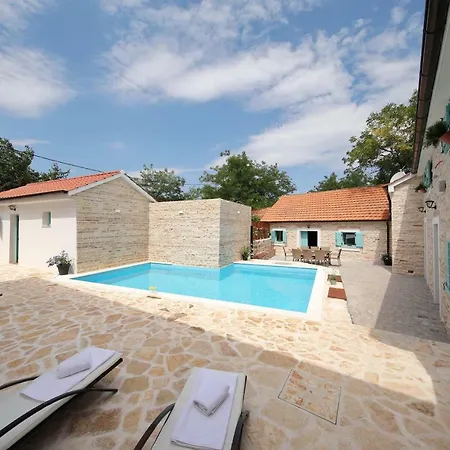Rural Lapis Vila
