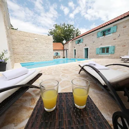 Vila Rural Lapis